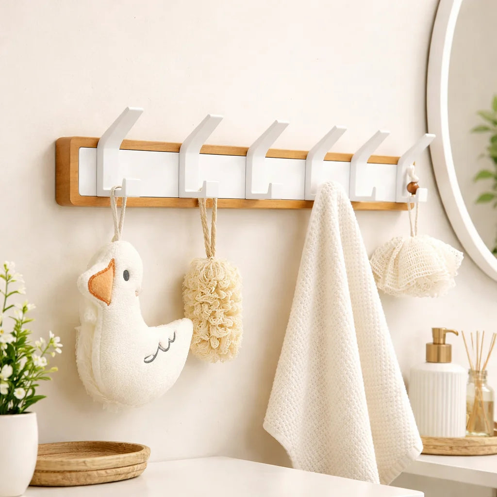 Porte-Manteau Mural Blanc en Bois SDB