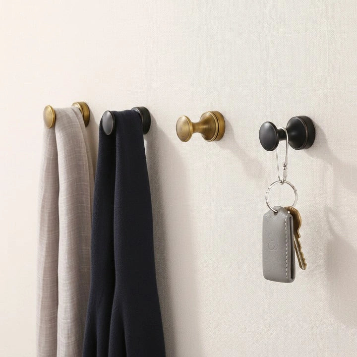 Porte-Manteau Mural Vintage en Laiton Image