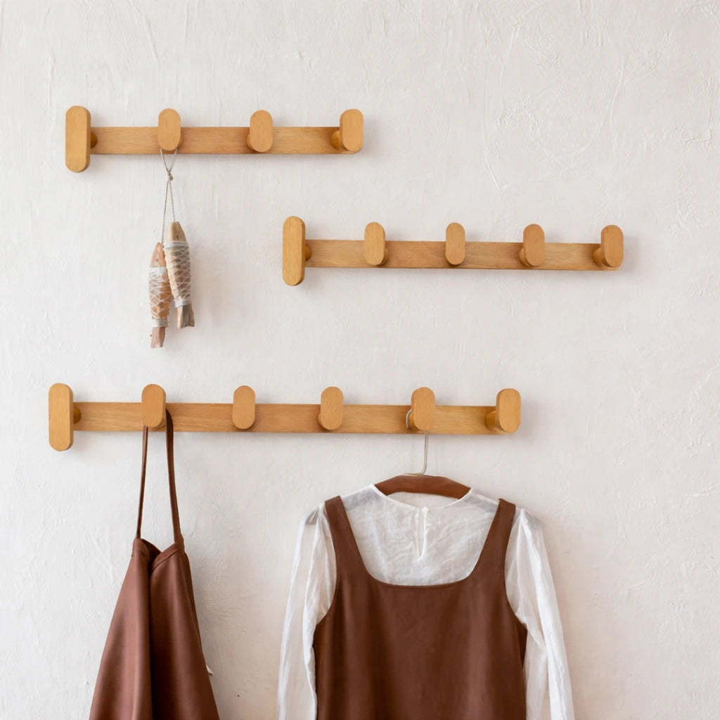Porte-Manteau Mural en Bois Classique 5 Crochets